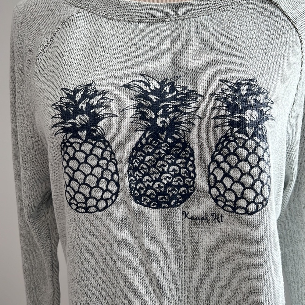 Lightweight Pineapple Sweater